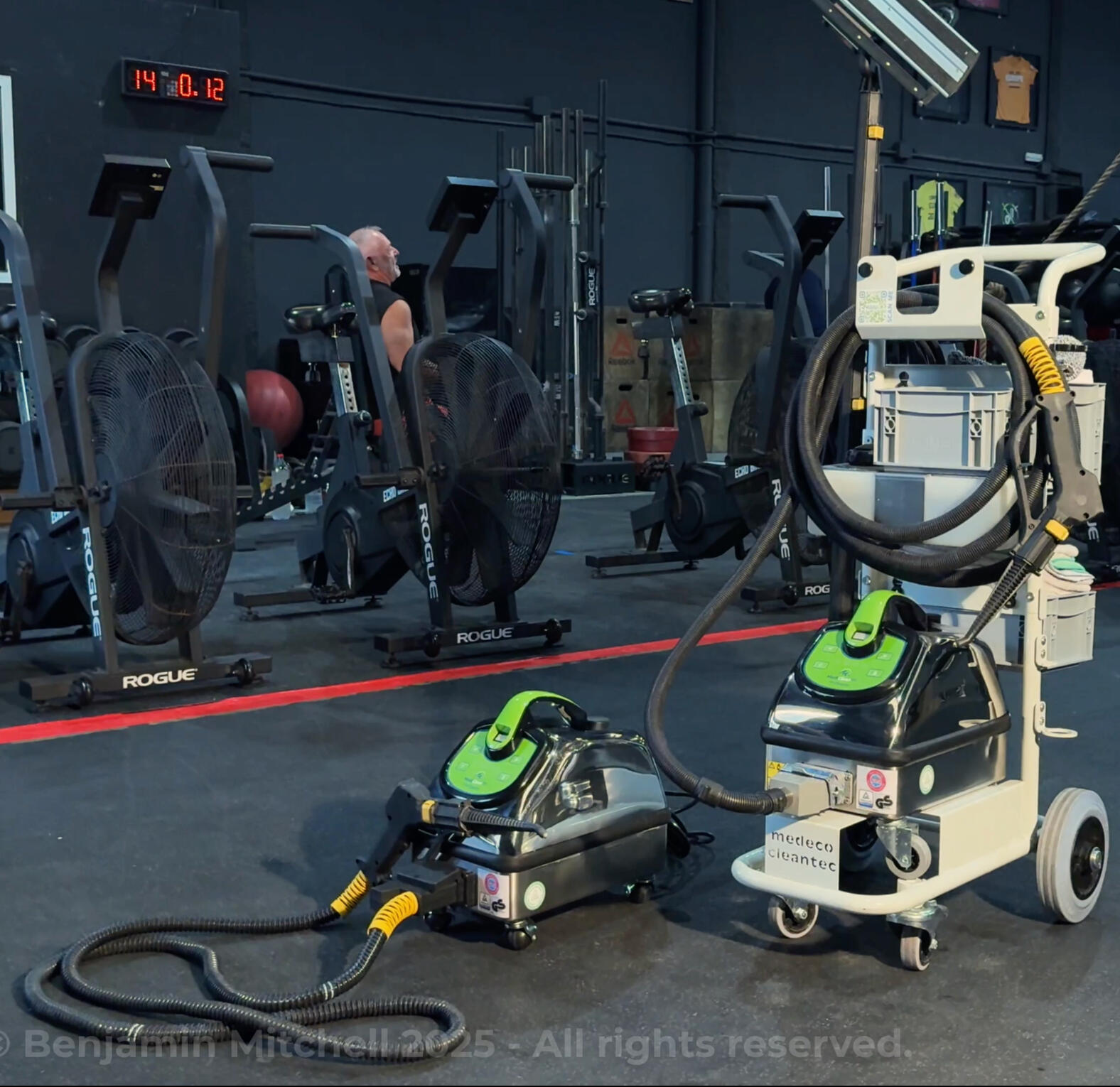 Servicio portátil y alta eficacia